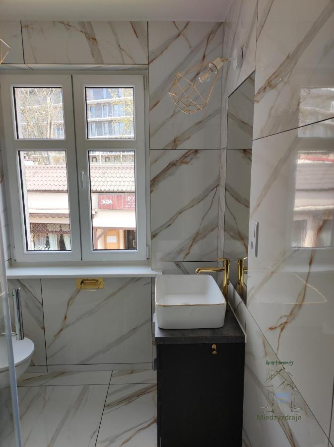 Nowe Apartamenty Na Swiatowida Vito Apartments "Centrum"Molo 5 Min Spacerem" ミエンジズドロイェ エクステリア 写真