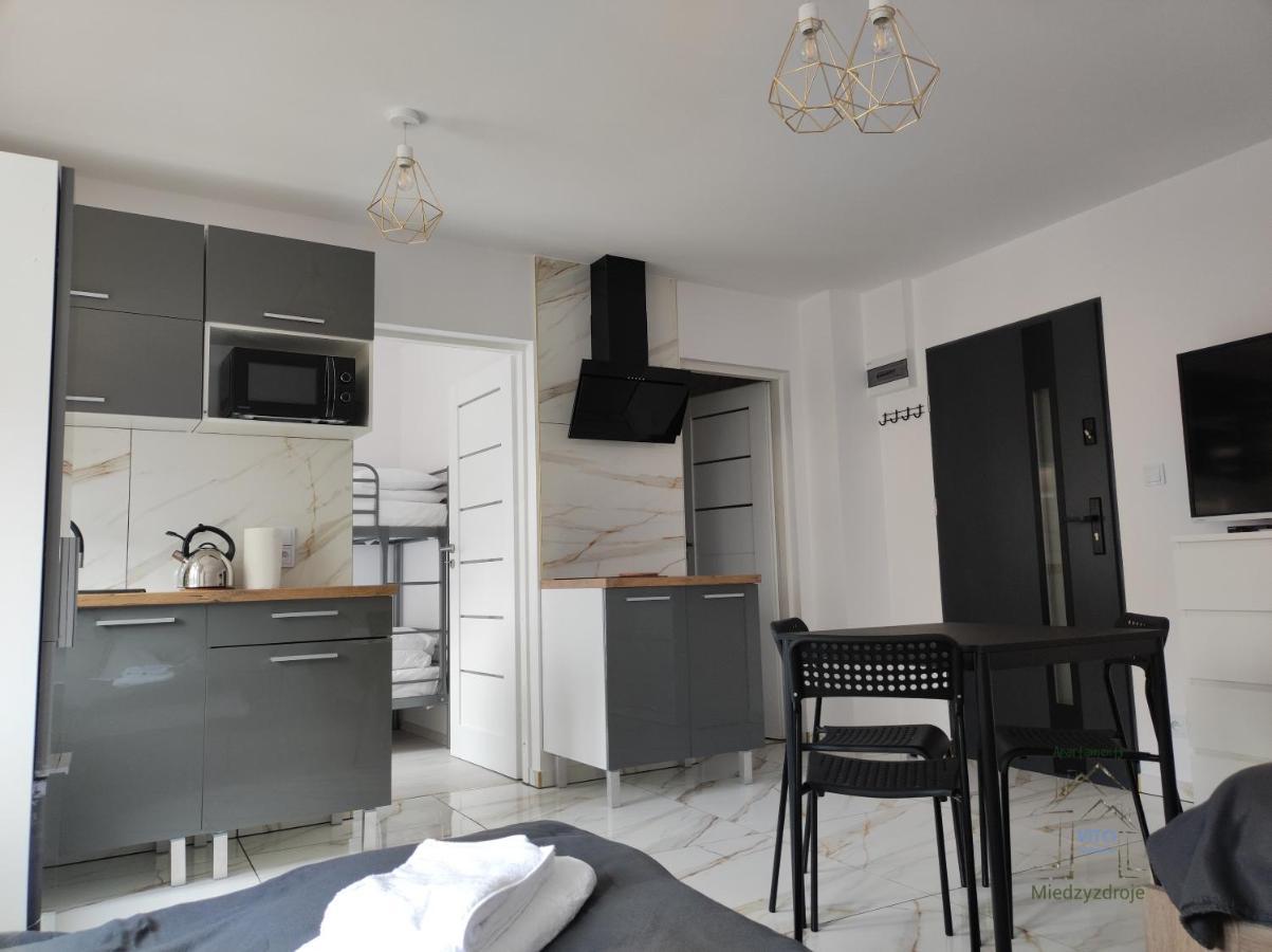 Nowe Apartamenty Na Swiatowida Vito Apartments "Centrum"Molo 5 Min Spacerem" ミエンジズドロイェ エクステリア 写真