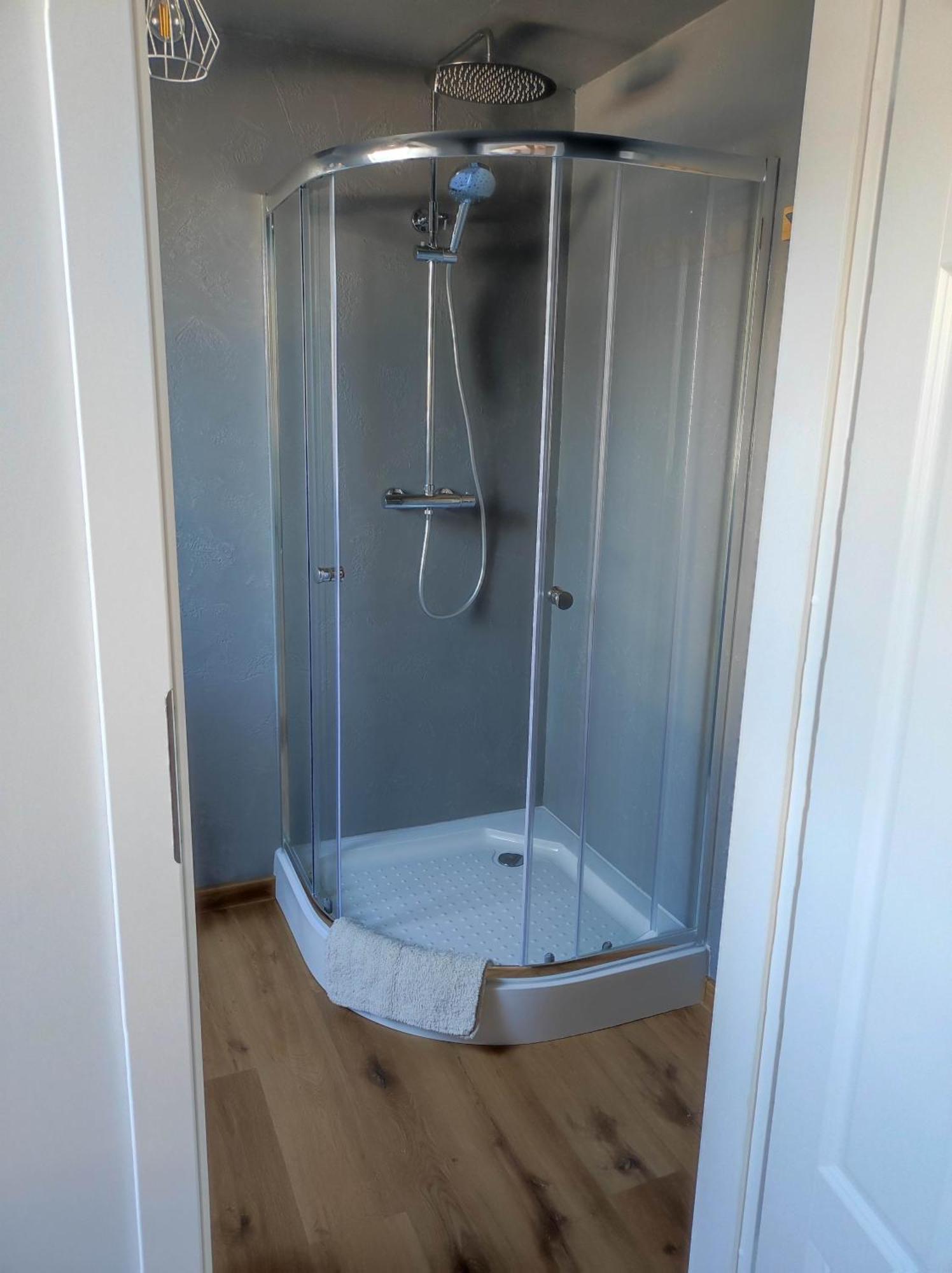 Nowe Apartamenty Na Swiatowida Vito Apartments "Centrum"Molo 5 Min Spacerem" ミエンジズドロイェ エクステリア 写真